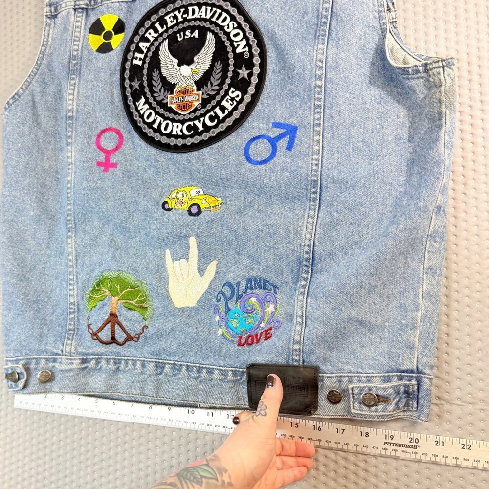 VINTAGE Hippy Harley-Davidson Denim Vest Embroidered Patches Peace Love Pride - Picture 15 of 16